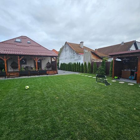 Arbor Inn Brasov Ngoại thất bức ảnh