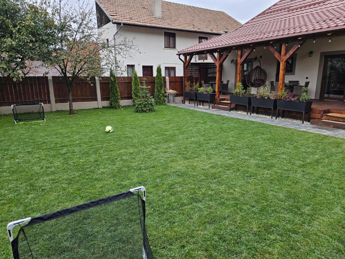 Arbor Inn Brasov Ngoại thất bức ảnh