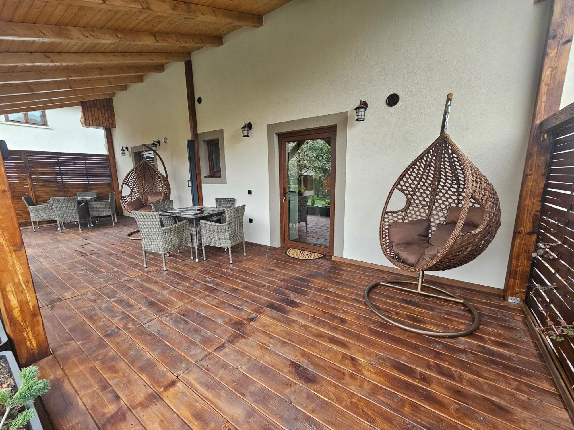 Arbor Inn Brasov Ngoại thất bức ảnh